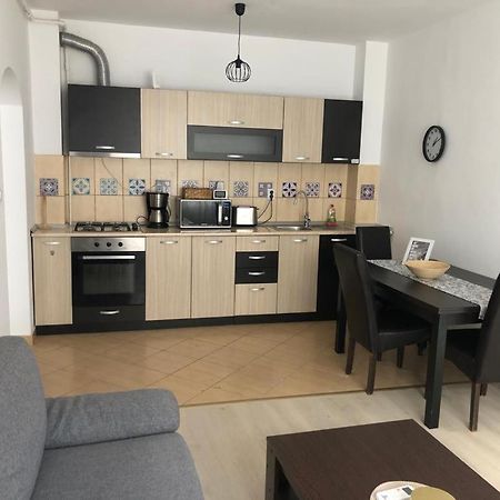 Confort Apartment เมดิอาช ภายนอก รูปภาพ
